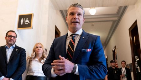 ABD’de Signal krizi: Savunma Bakanı, savaş planlarını bir kümede daha paylaştı savı