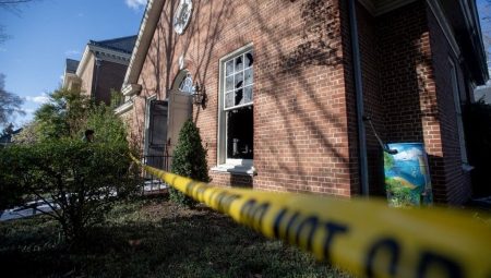 ABD’de valinin meskeni kundaklandı