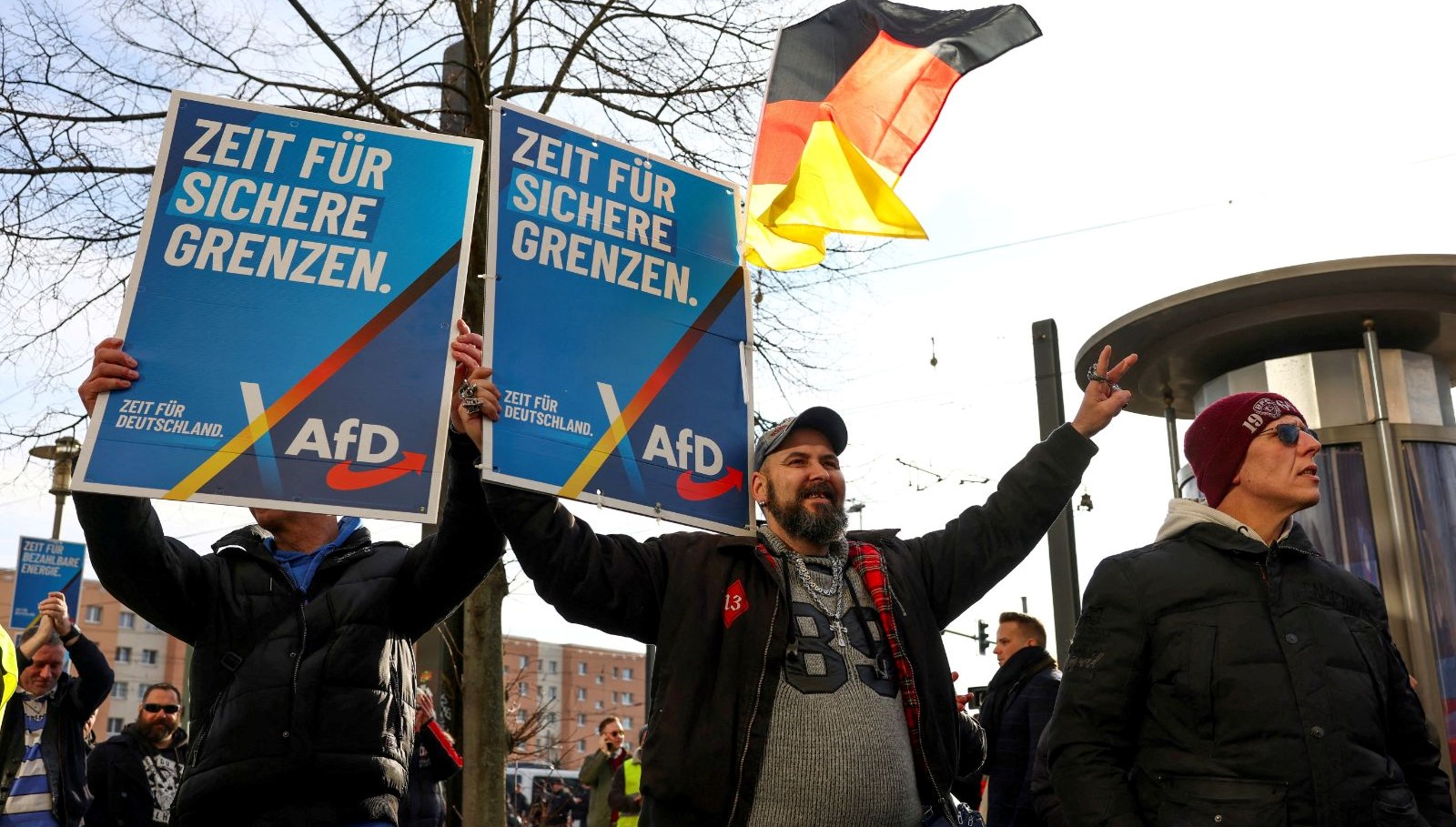 Almanya’da çok sağcı AfD birinci sefer anketlerde birinci sırada