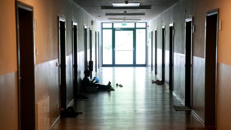 Berlin’de sığınmacılar saldırı altında