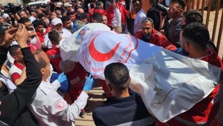 Gazze’de katliamın otopsi raporu: “Sağlıkçılar başından vurulmuş”