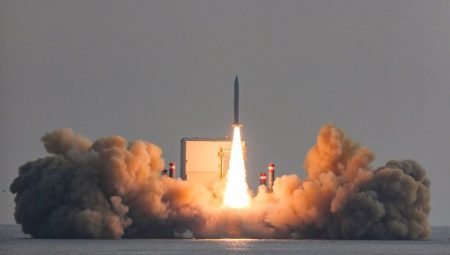 Güney Kore yeni casus uydusunu yörüngeye fırlattı: “Kuzey Kore’yi daha yeterli izlemek için”