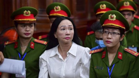 İdamla yargılanıyordu: Vietnam’da kara para aklama cürmüyle yargılanan iş beşerinin cezası belirli oldu