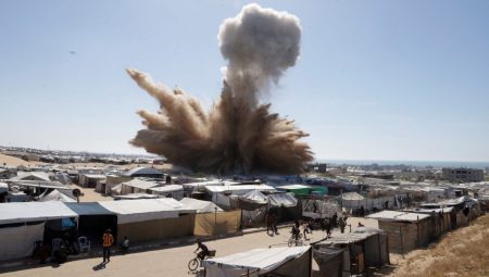 İsrail ordusu, Gazze’ye saldırdı: 10 Filistinli hayatını kaybetti