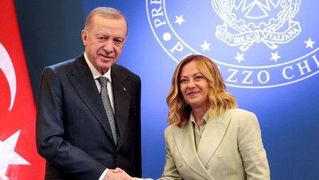 İtalya lideri Meloni: “Türkiye ile birbirimizi tamamlayan faaliyetlerimiz var”