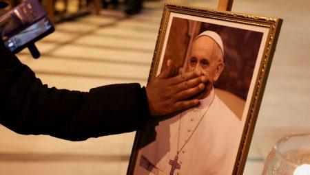 Papa’nın cenazesine hazırlık: “100 yıl sonra bir birinci gerçekleşecek”