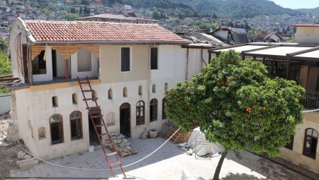 Tıbbi ve Aromatik Bitkiler Müzesi’ndeki restorasyon çalışmaları sürüyor