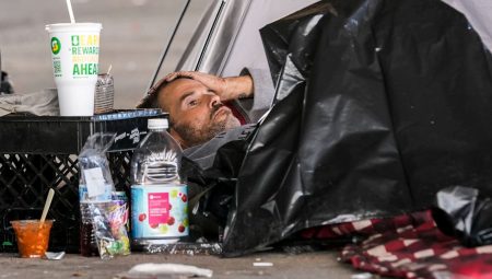 Trump’ın skandal “temizlik” planı: Evsizler akıl hastanesine kapatılacak