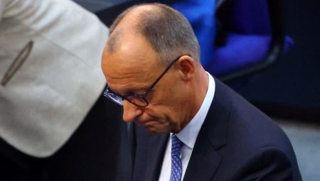 Almanya’da Friedrich Merz ikinci çeşitte başbakan seçildi