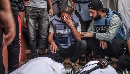 Gazze’deki gazetecilerden soykırım hareketi