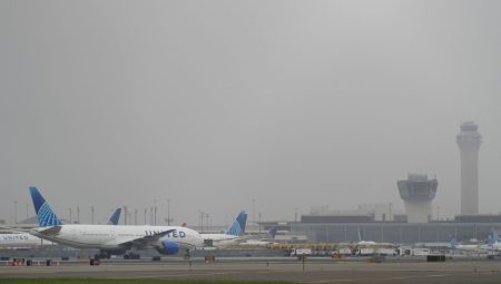 Havada kaos: Kule “kör oldu”, uçaklarla ilişki koptu