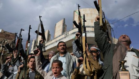 Husiler Ben Gurion Havalimanı’nı amaç aldı