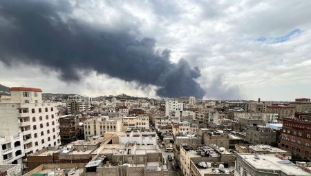 İsrail ordusu Yemen’de üç liman için atak tehdidinde bulundu