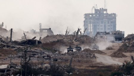 İsrail’in Gazze’nin kuzeyine taarruzlarında 100’ü aşkın Filistinli öldü