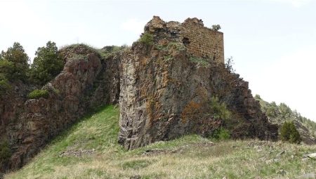 Kars’taki Kız Kalesi turizme kazandırılmayı bekliyor