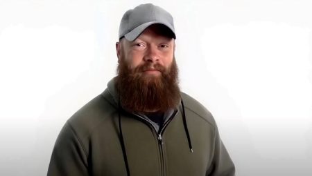 Öldürüldükten 4 yıl sonra katiliyle “konuştu”