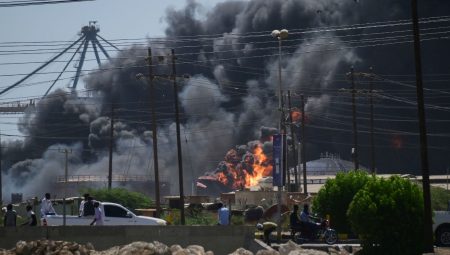 Port Sudan’da patlamalar: “Donanma üssü maksat alındı”