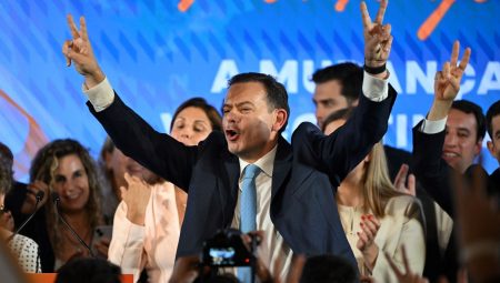 Portekiz’de seçimin galibi Demokratik İttifak