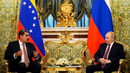Putin, Maduro’yla görüştü: “Ümit verici işbirliği alanlarımız var”