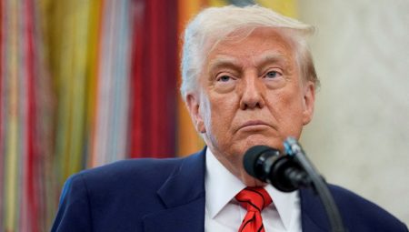 Trump, gözünü Yunan limanlarına dikti