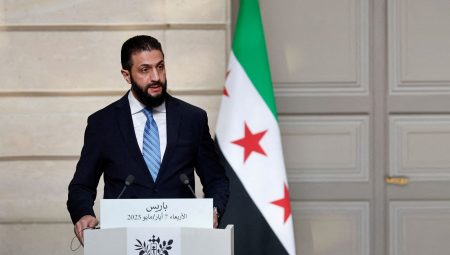 Trump, Riyad’da: “KİK tepesi öncesinde Şara ile görüşecek”