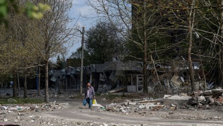 Ukrayna: Rusya onlarca İHA fırlattı, sivil yük treninin makinisti yaralandı