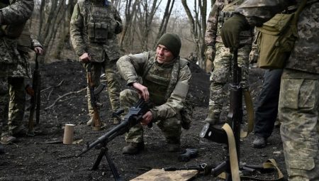 Ukrayna’dan milyon dolarlık kusur:  Kaptırılan savunma bütçesi savaşı etkiledi mi?