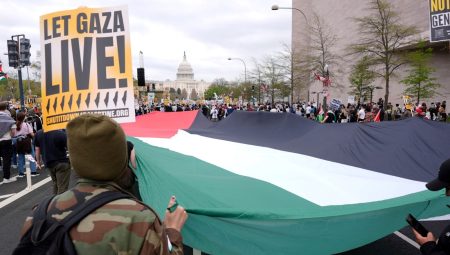 Washington Üniversitesi’nde Filistin’e takviye aksiyonu: Gözaltılar var