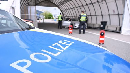 Almanya-Çekya hududunda bir kişi, polis kurşunuyla öldü