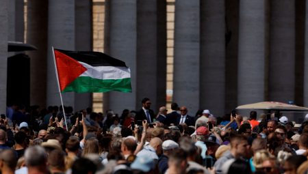 Bir birinci: Filistin temsilcisi AB’ye mektup sunarak misyona başladı