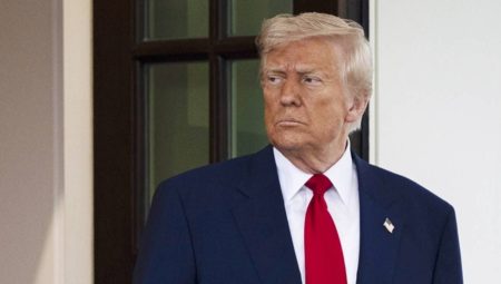 Donald Trump: “Putin’in yaptıklarından mutlu değilim”