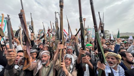 Husiler: Ön şartsız kapsamlı esir değişimi mutabakatına hazırız