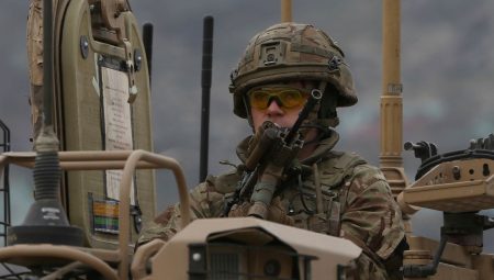 İngiltere savaş için silahlanıyor: 10’u aşkın nükleer denizaltı inşa edecekler