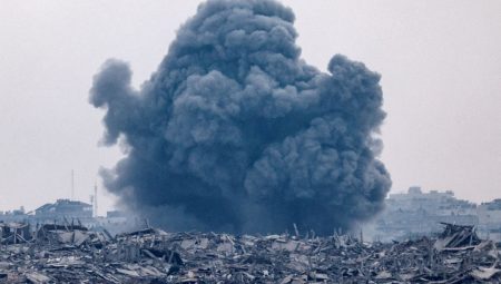 İsrail askerleri yardım bekleyen Filistinlilere ateş açtı: 31 kişi öldürüldü