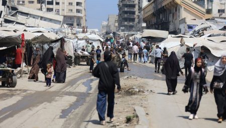 İsrail, yeniden yardım bekleyen Filistinlileri maksat aldı: 20 meyyit