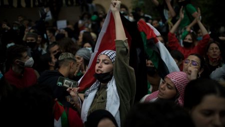 İtalya’da acı protesto: “Gazze için 50 bin kefen”