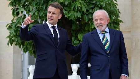 Macron: İsrail’e somut tedbirler alıp almayacağımıza karar vereceğiz