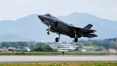 Rusya’ya karşı yeni atılım: İngiliz jetleri, nükleer bomba taşıyacak