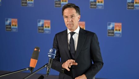 Rutte’den savunma harcaması uyarısı: Bunu yapmazsak Rusça öğrenmemiz gerekecek