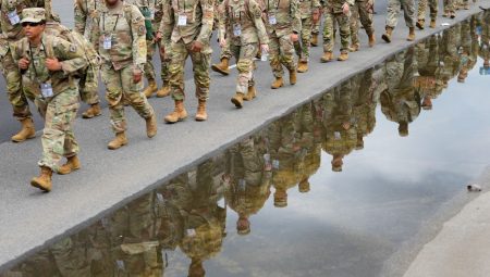 Tahran, füzeleri hazırlıyor: 3 senaryoda İran, ABD’ye nasıl misilleme yapabilir?