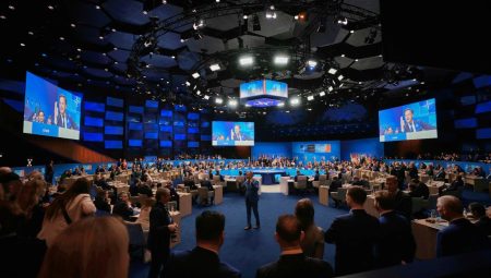 Trump NATO Tepesi’nde konuştu: Tahminen çatışma yine başlar