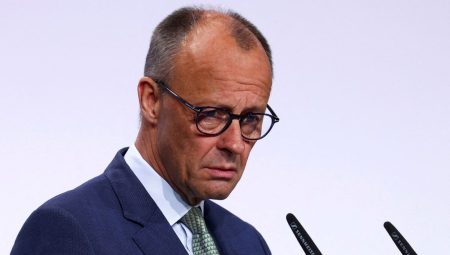 Trump’tan Merz’e “sürpriz”: Almanya’nın yeni lideri “testi geçmeyi umuyor”