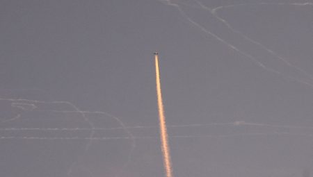 Ürdün’de konuta düşen “cisim” üç kişiyi yaraladı