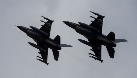 Ukrayna’da F-16 pilotları azalıyor: Hava gücünde kritik kayıp