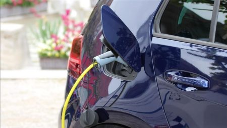 Çin’den değerli elektrikli araba kararı