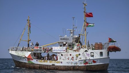 Gazze’ye yardım için yola çıkan “Handala” ile bağlantı kesildi